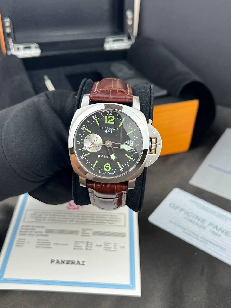 Panerai Luminor GMT Brown