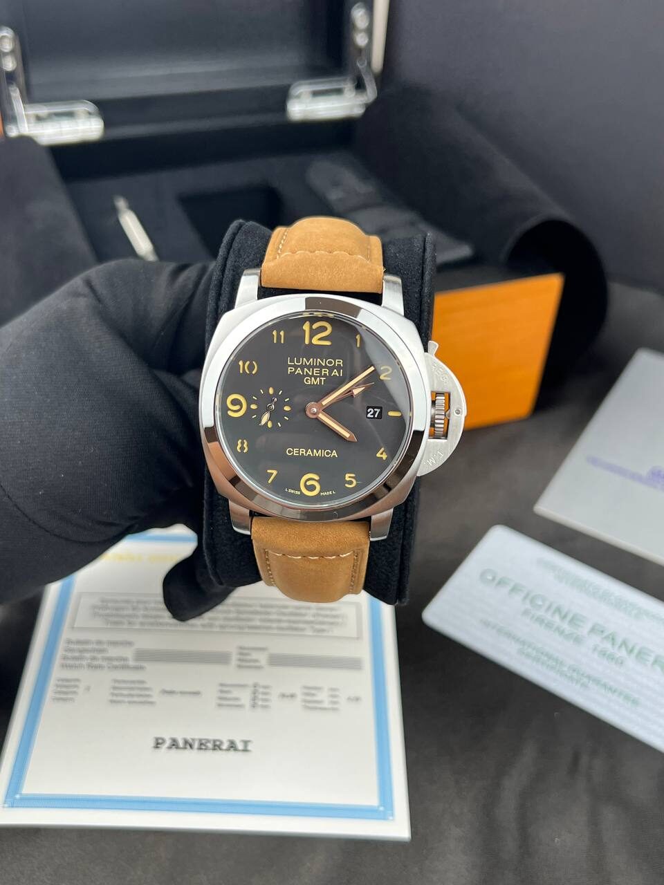 Panerai Luminor GMT Ceramica