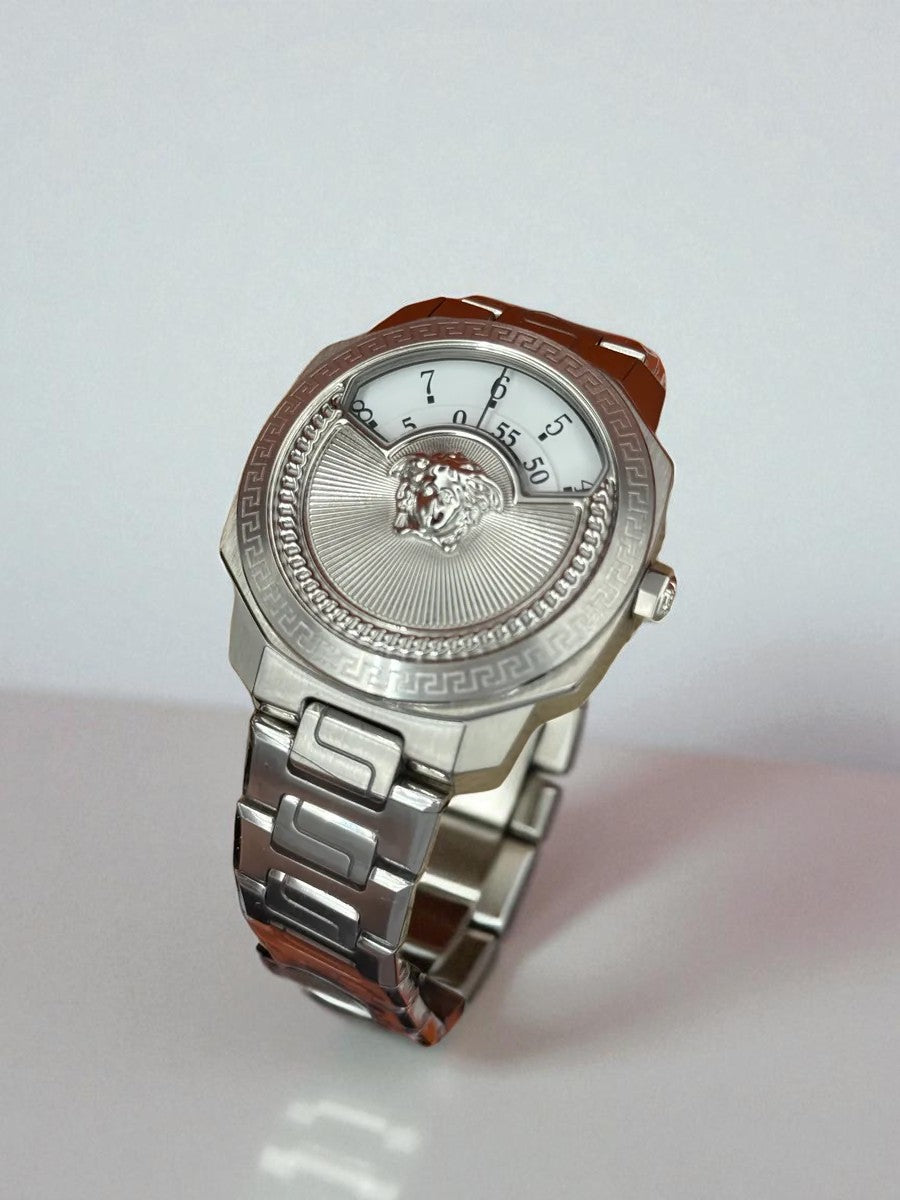 Versace Medusa Jump Hour Swiss Made