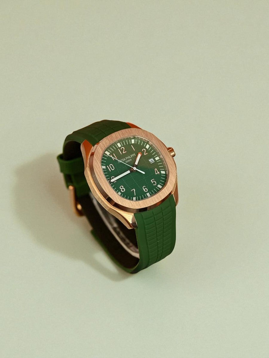 Patek Philippe Aquanaut – Yeşil Kadran, Rose Gold Kasa, Yeşil Kauçuk Kayış