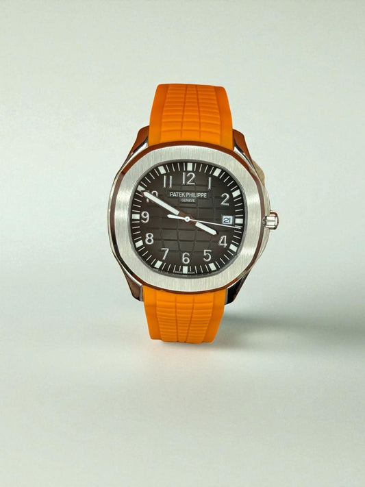 Patek Philippe Aquanaut – Siyah Kadran, Çelik Kasa, Turuncu Kauçuk Kayış