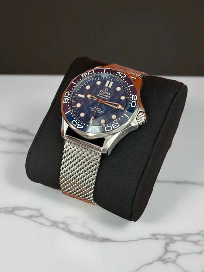 Omega Seamaster Diver 300M Co-Axial Master Chronometer 42 mm – Mavi Kadran Mesh Bilezik