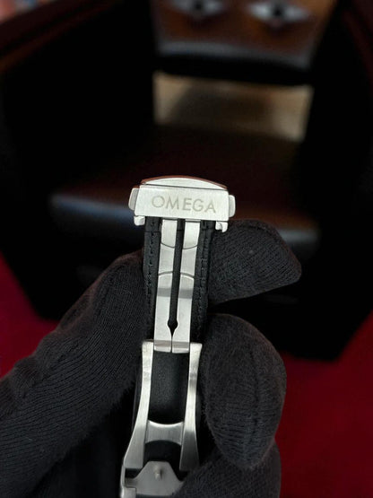 Omega Speedmaster Co-Axial Chronometer – Siyah Kadran, Deri Kayışlı