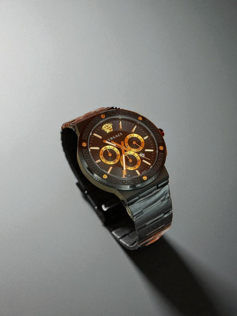Versace V-Race Chronograph – Siyah Kasa, Gold Detaylar