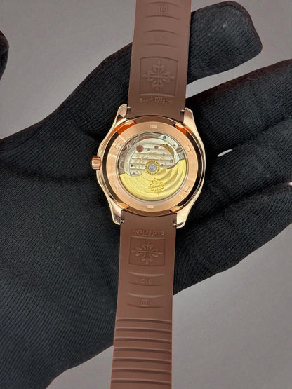 Patek Philippe Aquanaut – Kahverengi Kadran & Kayış, Rose Gold Kasa