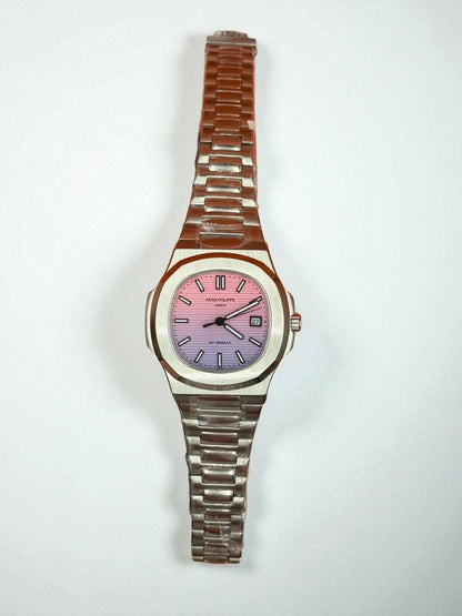 Patek Philippe Nautilus – Sunset Pink Degrade Kadran, Çelik Kasa ve Bilezik